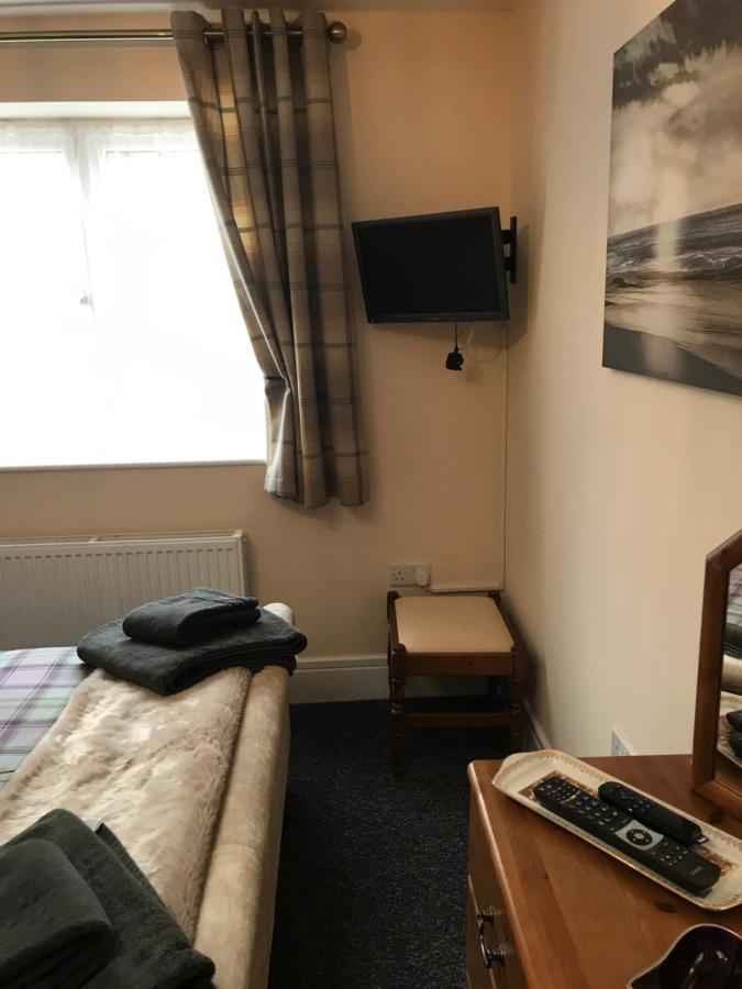 Cozy Lodge With Private Garden And Bbq Barton-upon-Humber Esterno foto