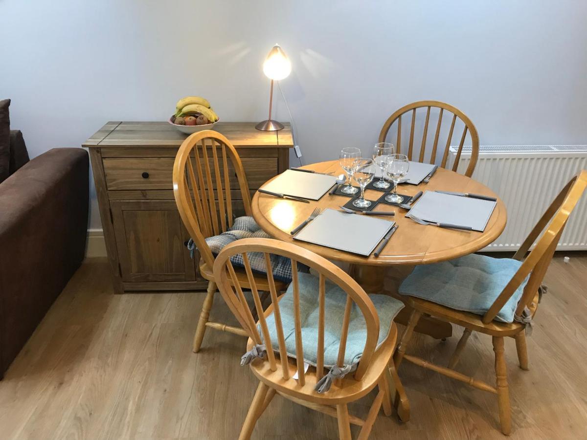 Cozy Lodge With Private Garden And Bbq Barton-upon-Humber Esterno foto